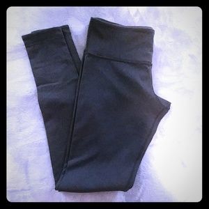 Lululemon reversible workout pants
